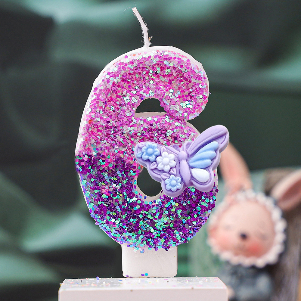 شمعة عيد ميلاد رقمية جديدة بتص - مراجعة Soy Wax وسعره